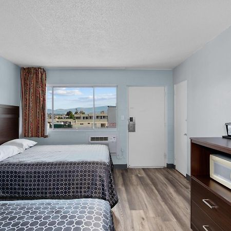 Holiday Lodge 웨내치 외부 사진