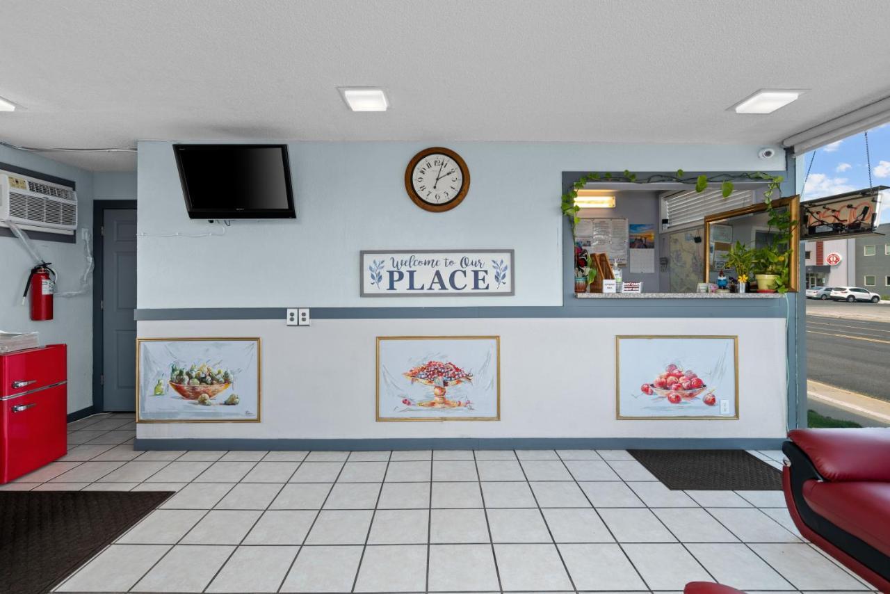 Holiday Lodge 웨내치 외부 사진