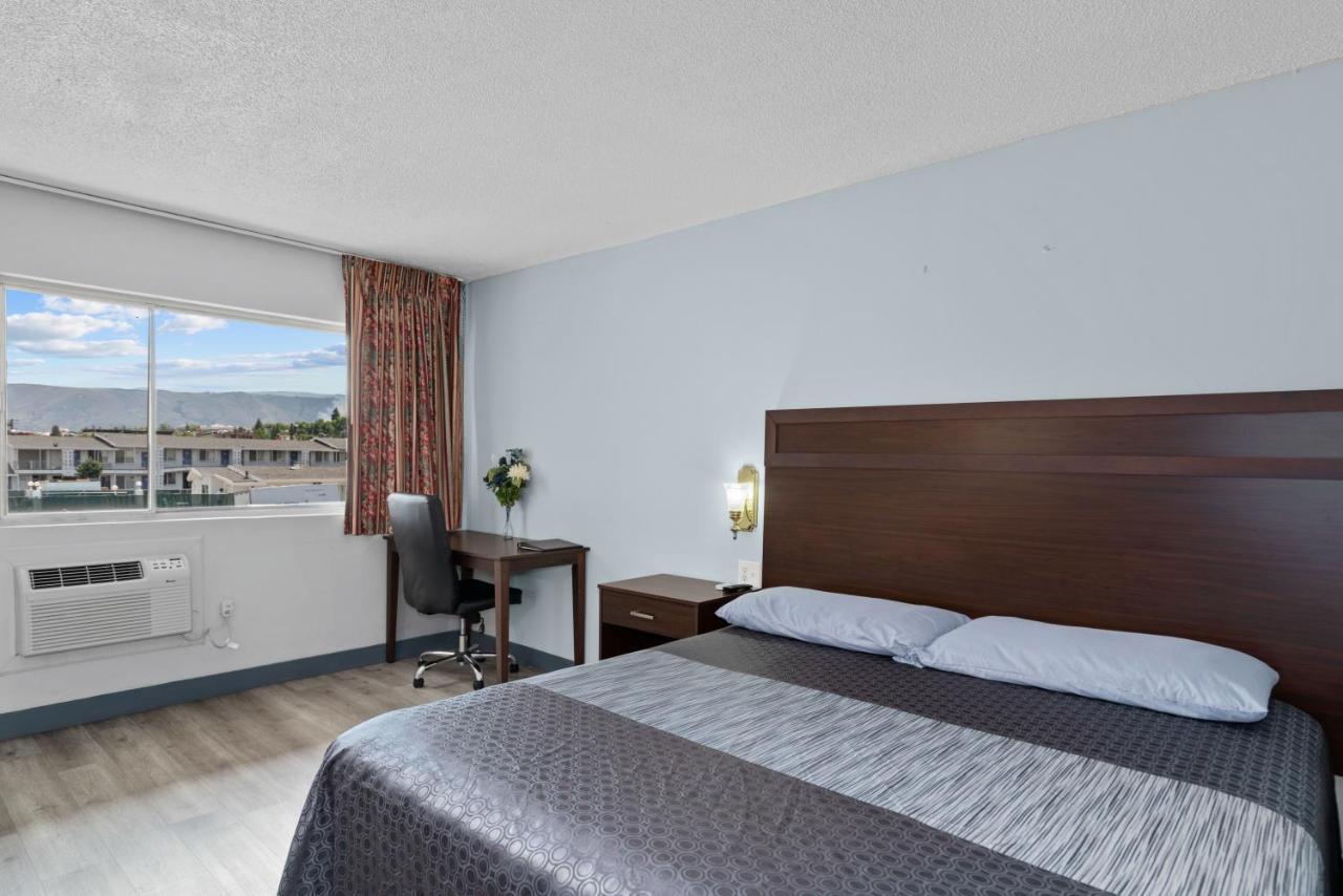 Holiday Lodge 웨내치 외부 사진